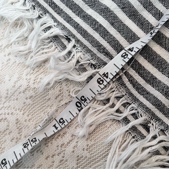 The Loomia Neci Turkish cotton robe - Picture 7 of 8